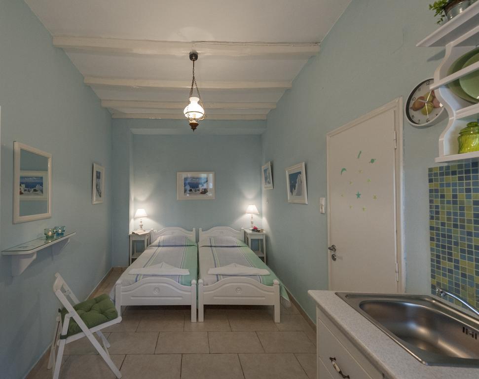 George'S Beach Studios Алики Экстерьер фото